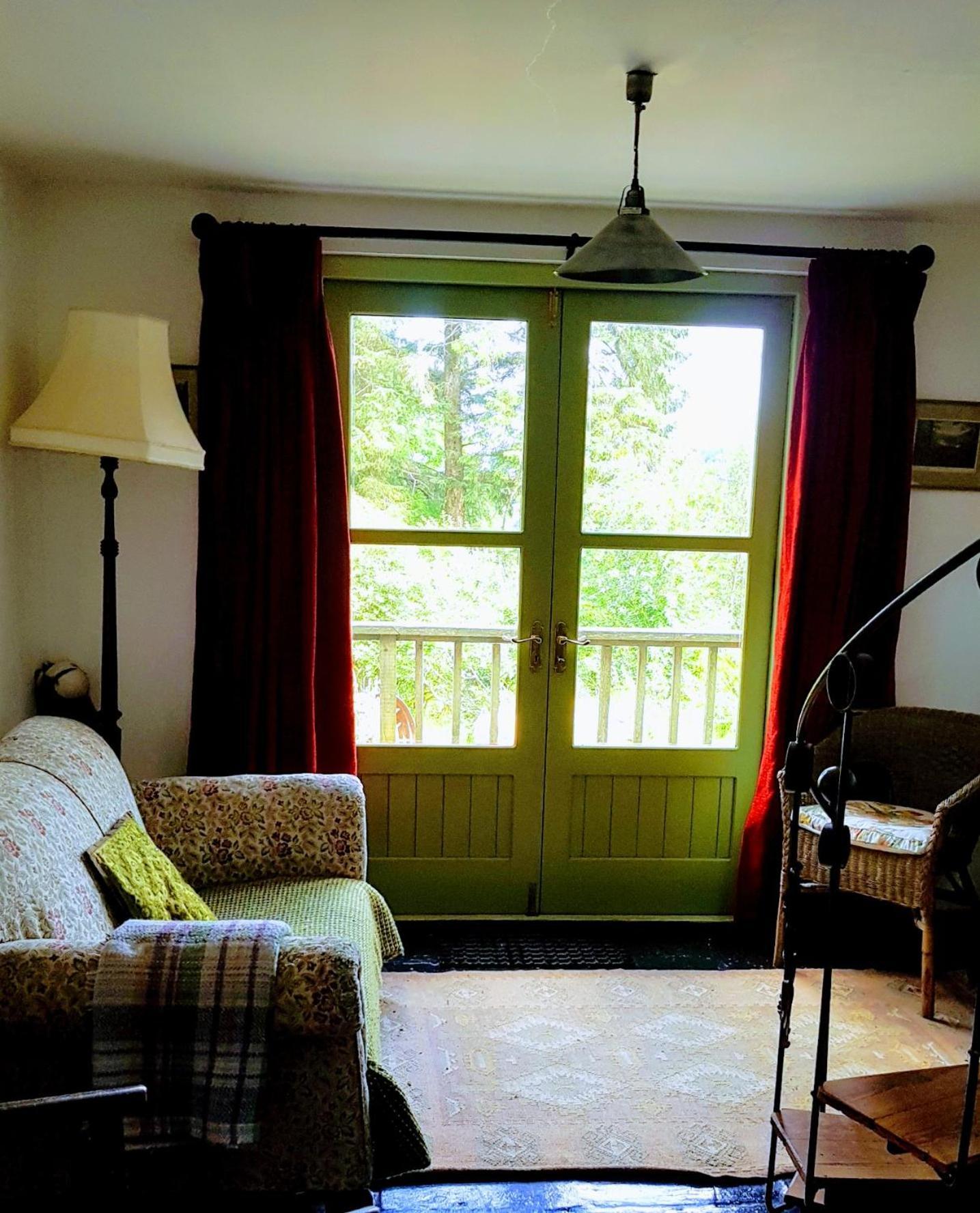 Turrock Cottage Shillelagh Екстериор снимка