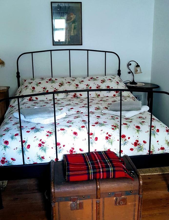 Turrock Cottage Shillelagh Екстериор снимка